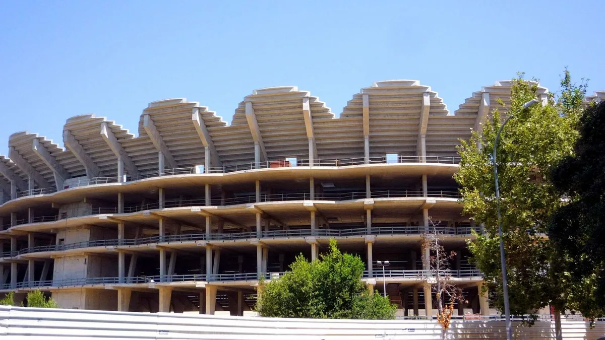 Nou Mestalla exterior view